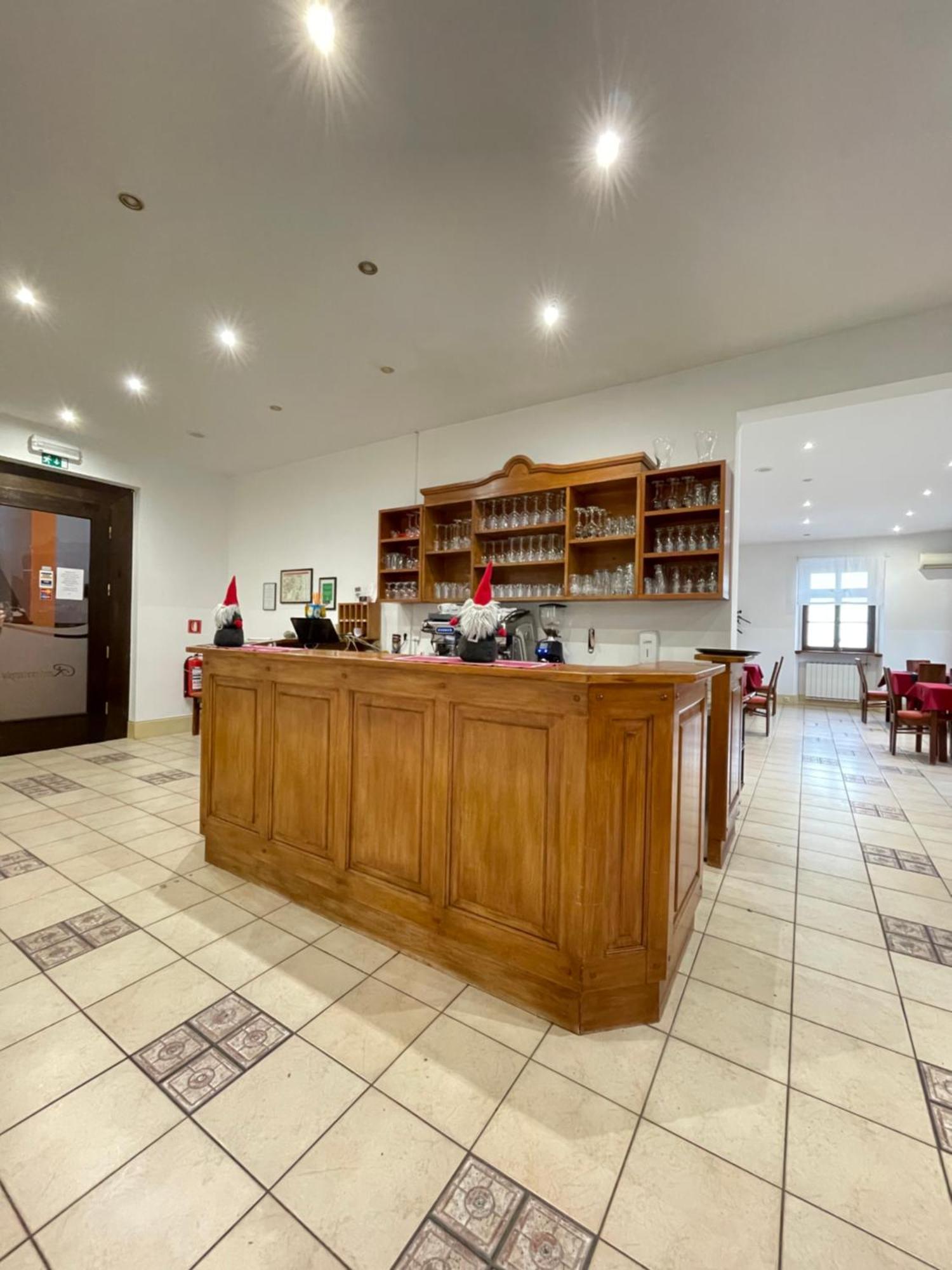 Hotel Gostisce Barbara à Idrija Extérieur photo